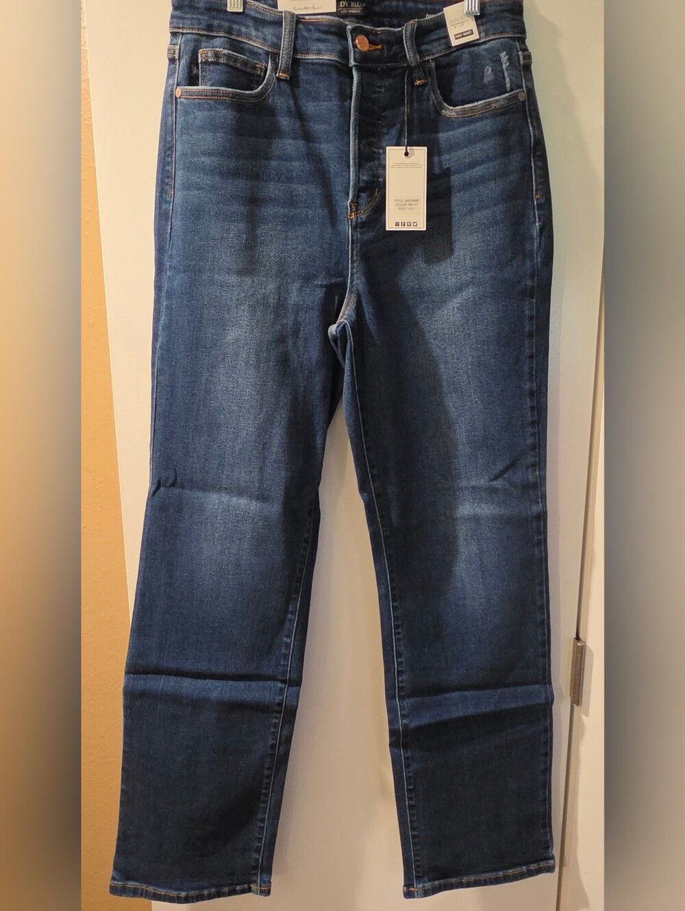 NWT Judy Blue Dad Jean High Rise Medium Wash Denim Size 13 / 31 (JB82556MD)